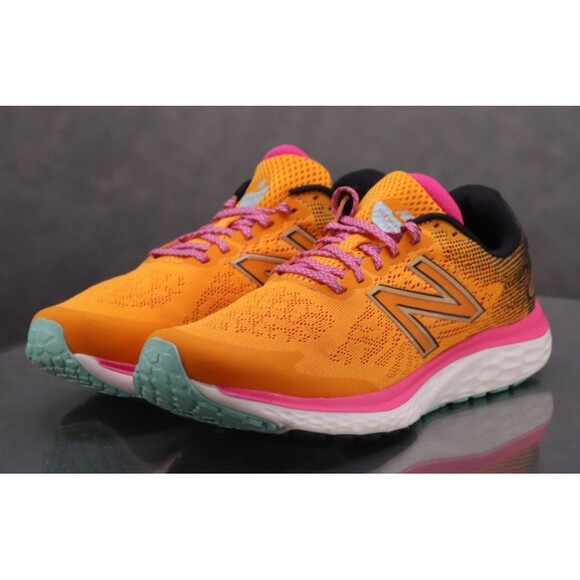 New Balance Fresh Foam 680v7 $120 Women's Running Shoes Size 7.5 Orange Pink EUC - Picture 1 of 10